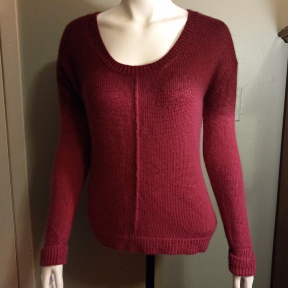 Olivia Sky Ombre Burgundy Angora Blend Sweater Women XS Soft Fuzzy Cashmere Feel - Picture 9 of 10